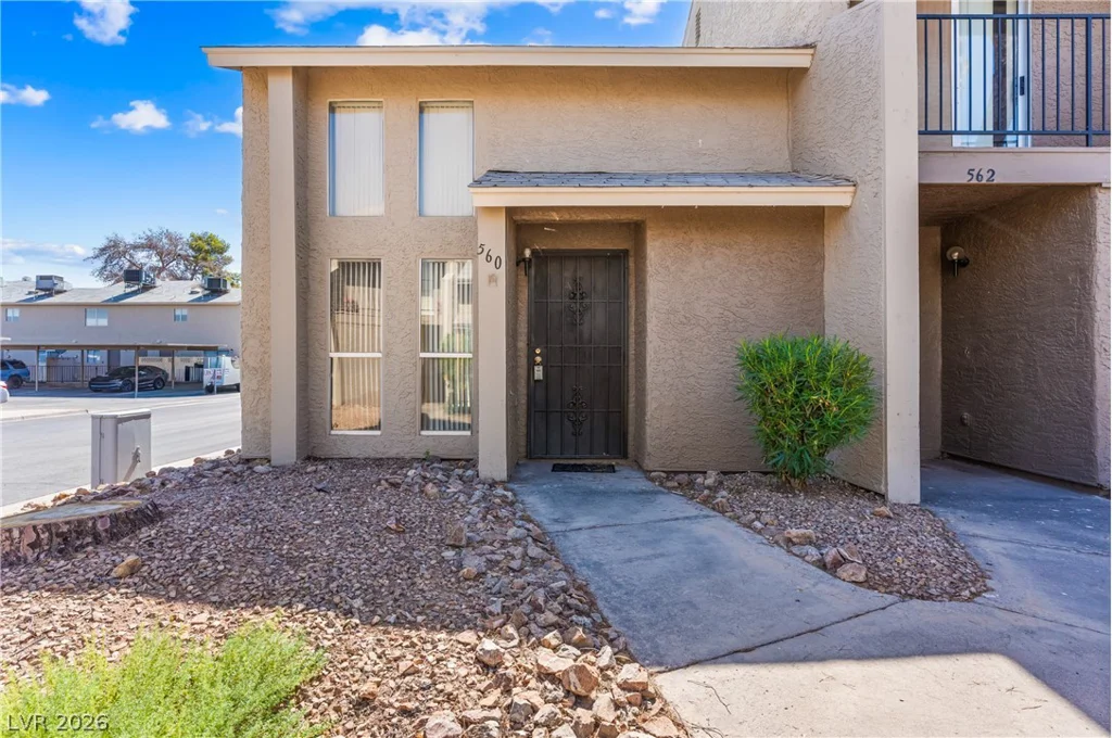 560 Sellers, Henderson, NV 89011