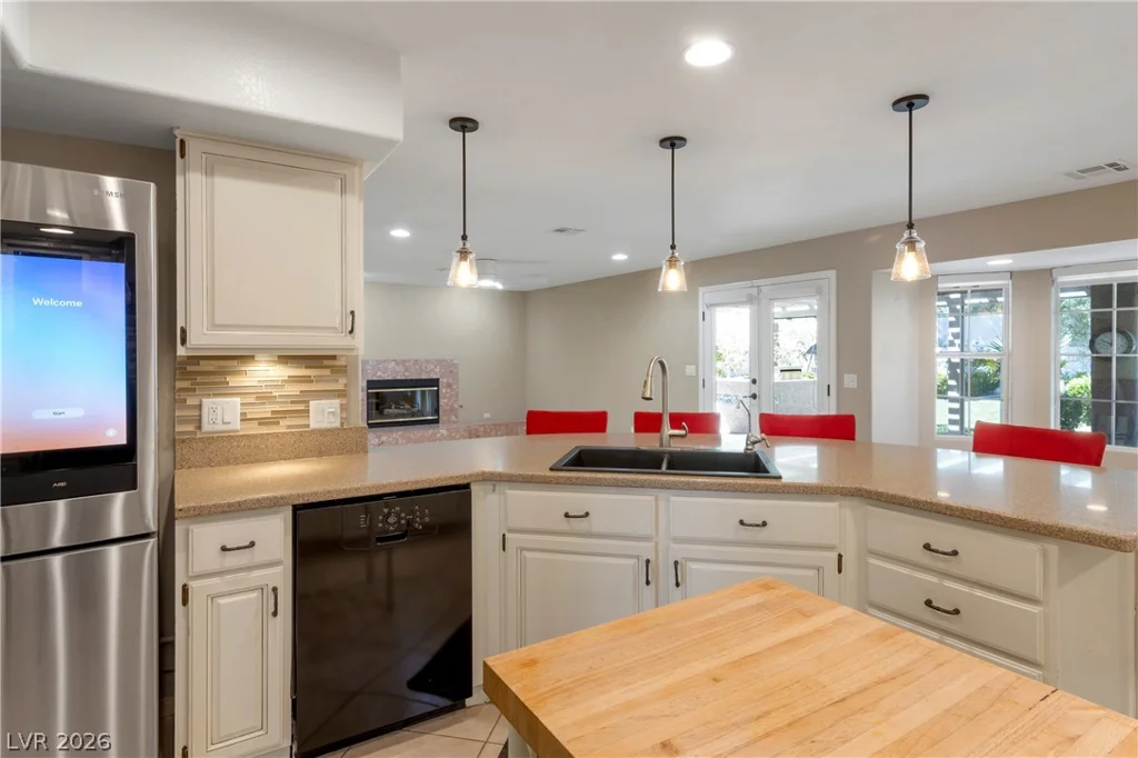 5205 Sandy Cactus, Las Vegas, NV 89149