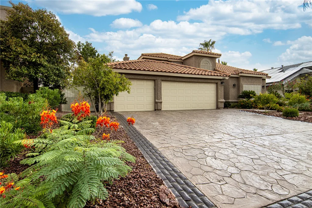 5205 Sandy Cactus, Las Vegas, NV 89149