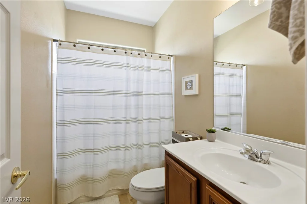 8834 Arroyo Azul, Las Vegas, NV 89131