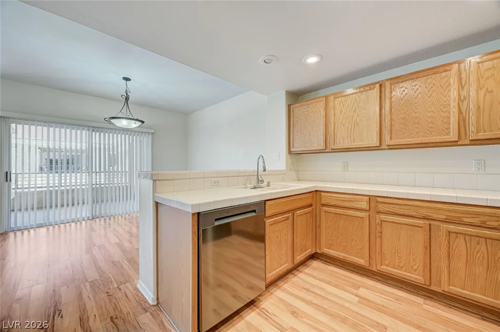 10809 Garden Mist, Las Vegas, NV 89135