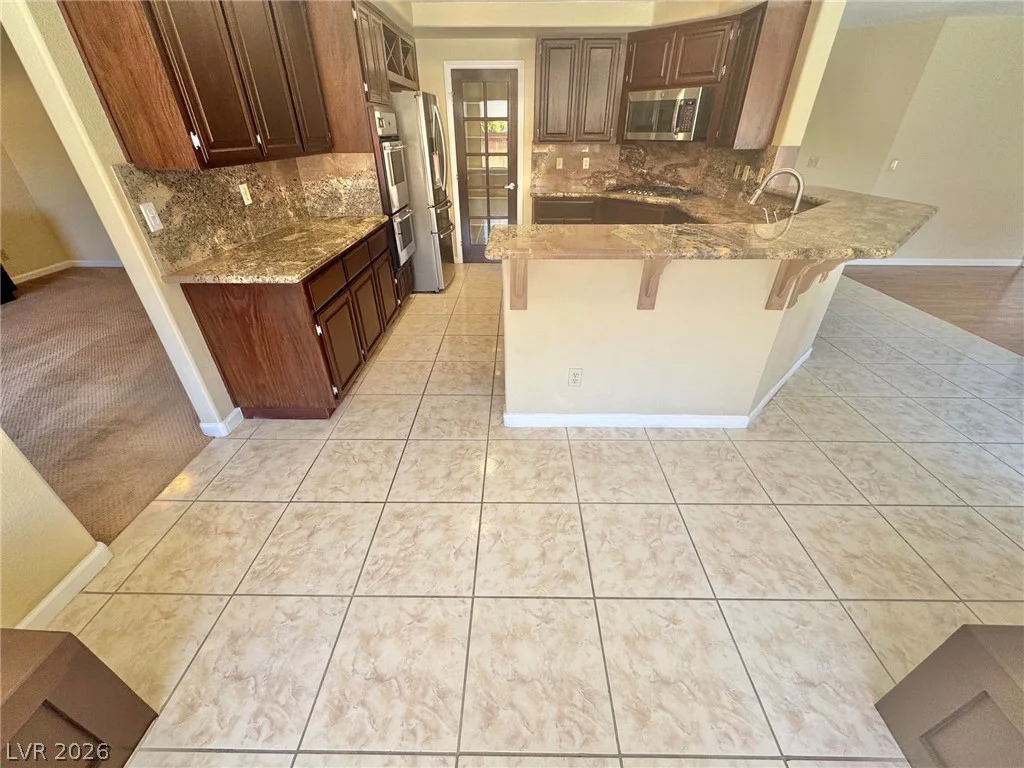 8240 Tivoli Cove, Las Vegas, NV 89128