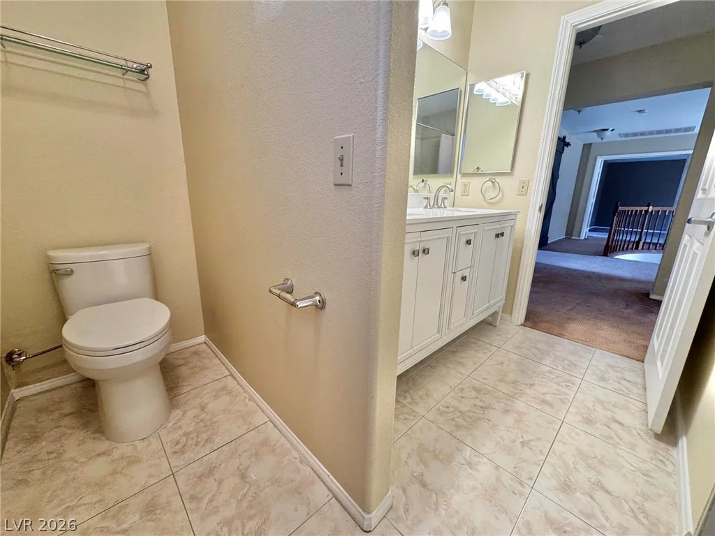 8240 Tivoli Cove, Las Vegas, NV 89128