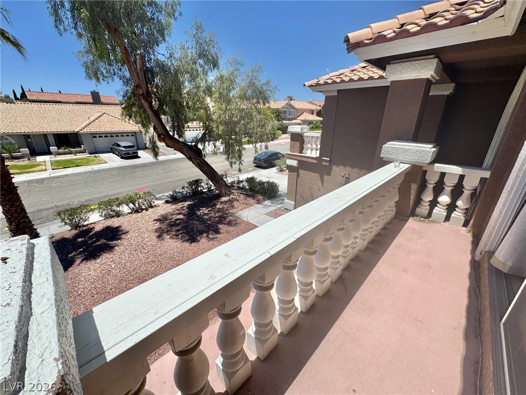 8240 Tivoli Cove, Las Vegas, NV 89128