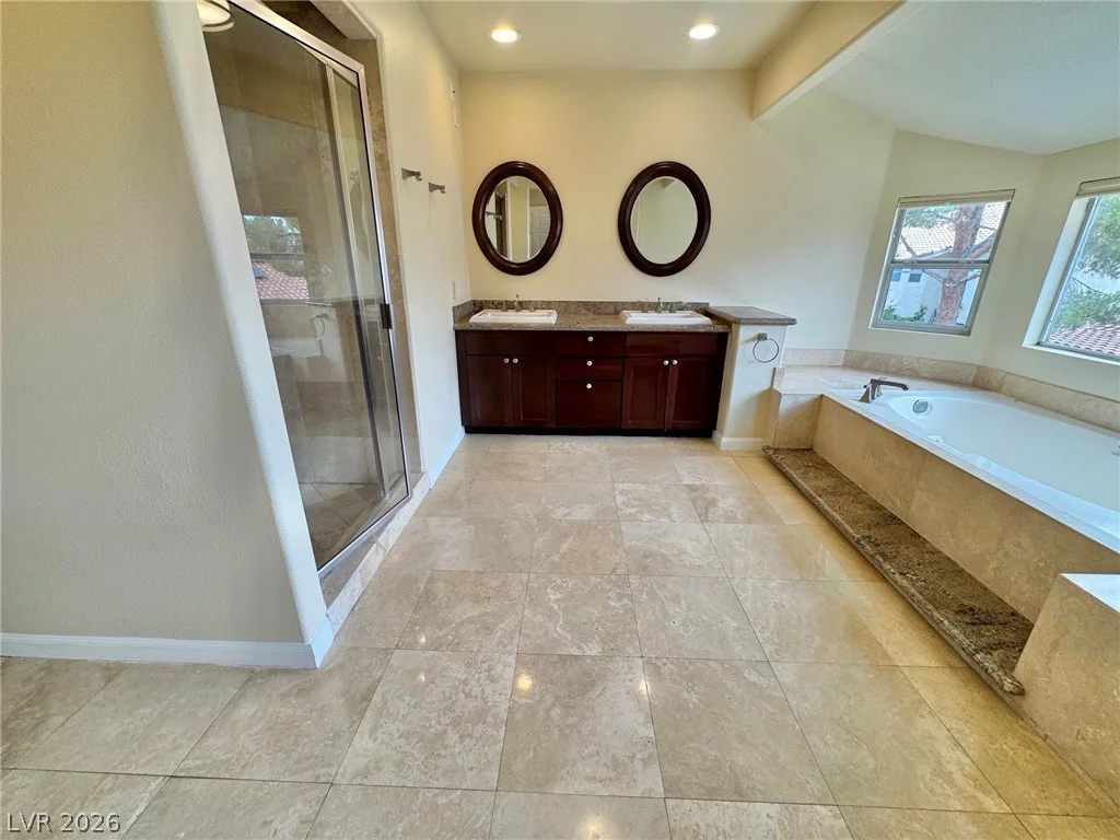 8240 Tivoli Cove, Las Vegas, NV 89128