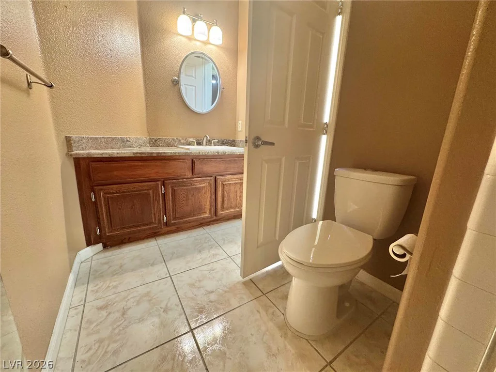 8240 Tivoli Cove, Las Vegas, NV 89128