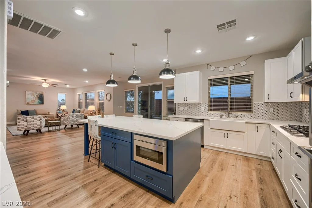 10507 Ardsley, Las Vegas, NV 89135