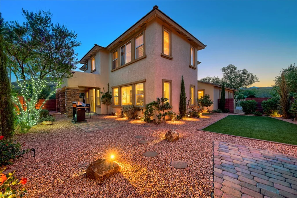 10507 Ardsley, Las Vegas, NV 89135