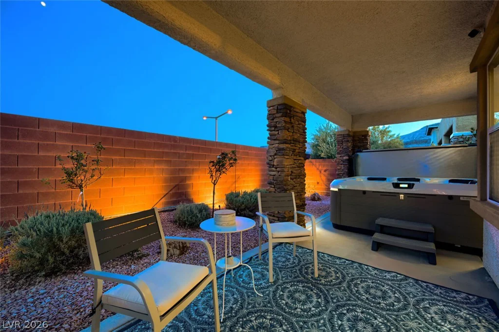 10507 Ardsley, Las Vegas, NV 89135