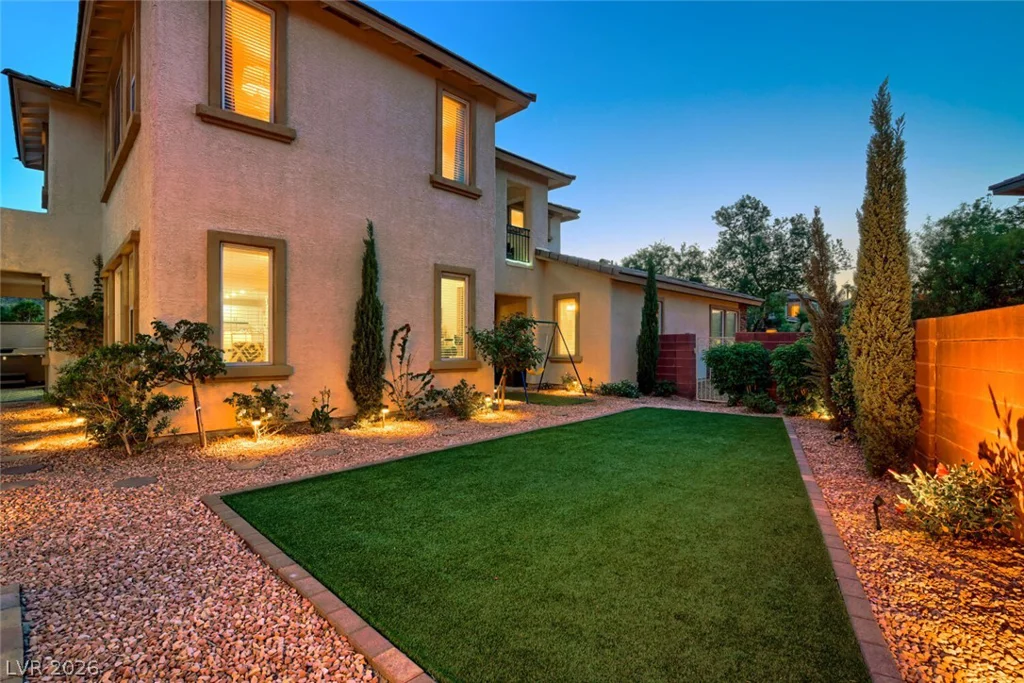 10507 Ardsley, Las Vegas, NV 89135