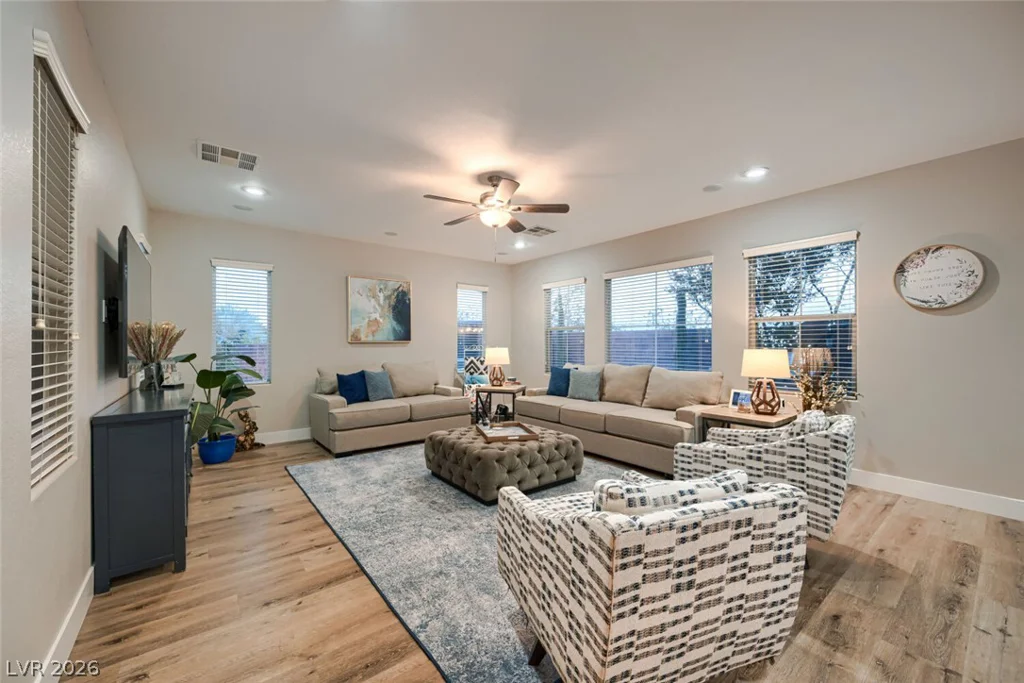 10507 Ardsley, Las Vegas, NV 89135