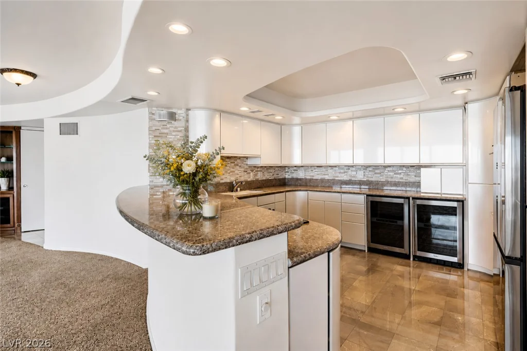 3111 Bel Air, Las Vegas, NV 89109