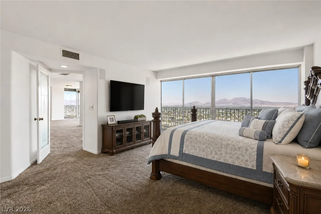 3111 Bel Air, Las Vegas, NV 89109
