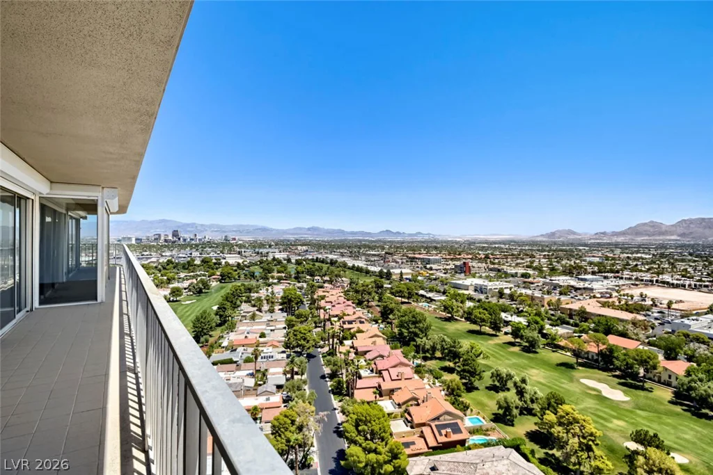 3111 Bel Air, Las Vegas, NV 89109