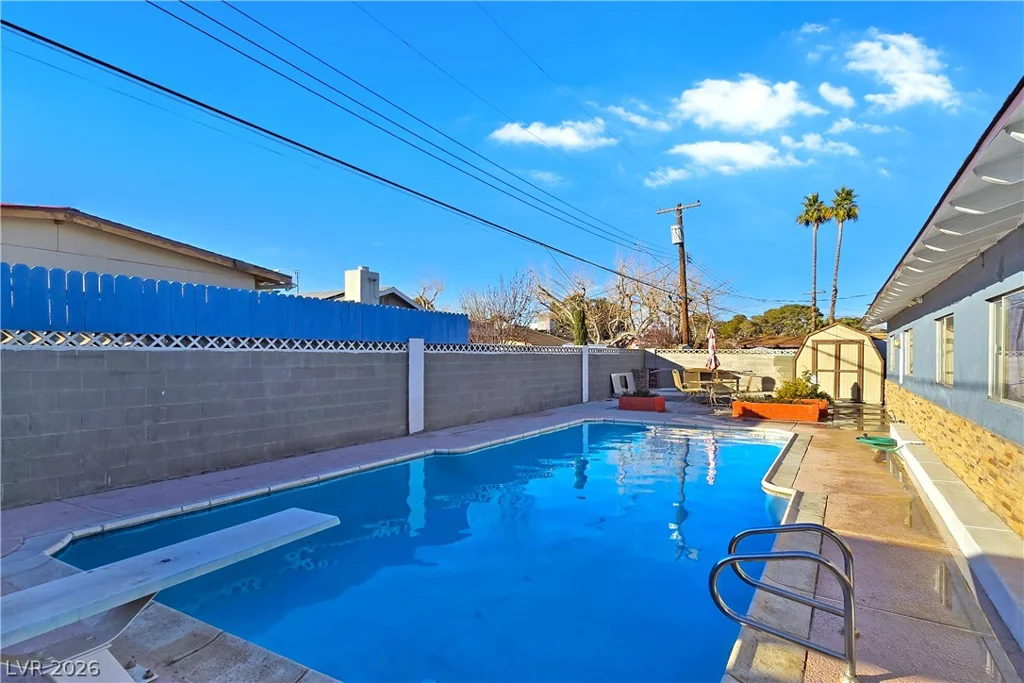 3169 Nottingham, Las Vegas, NV 89121