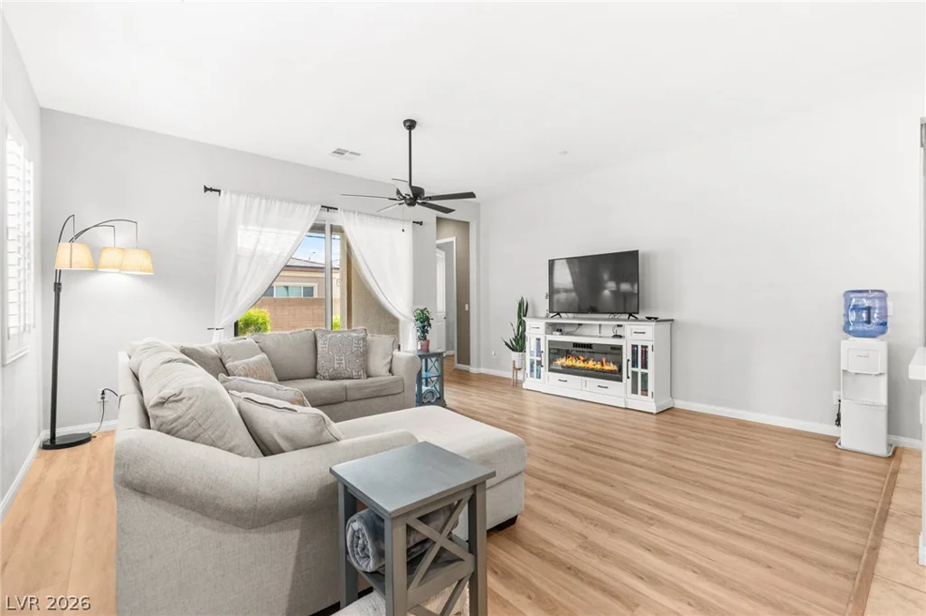 10149 Misty Step, Las Vegas, NV 89166