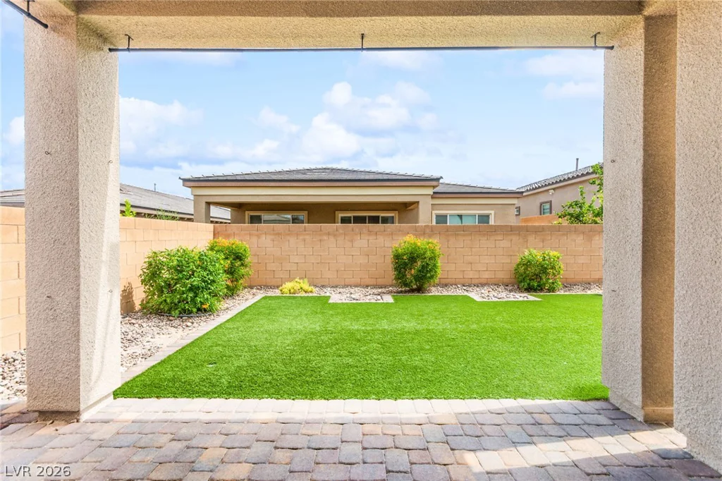 10149 Misty Step, Las Vegas, NV 89166