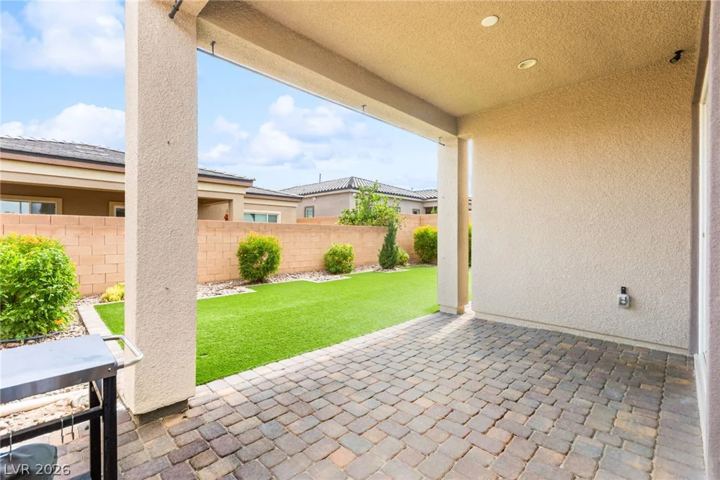 10149 Misty Step, Las Vegas, NV 89166