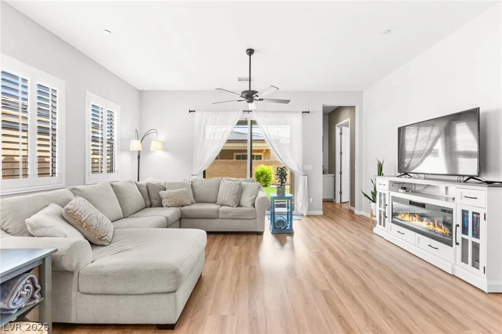 10149 Misty Step, Las Vegas, NV 89166