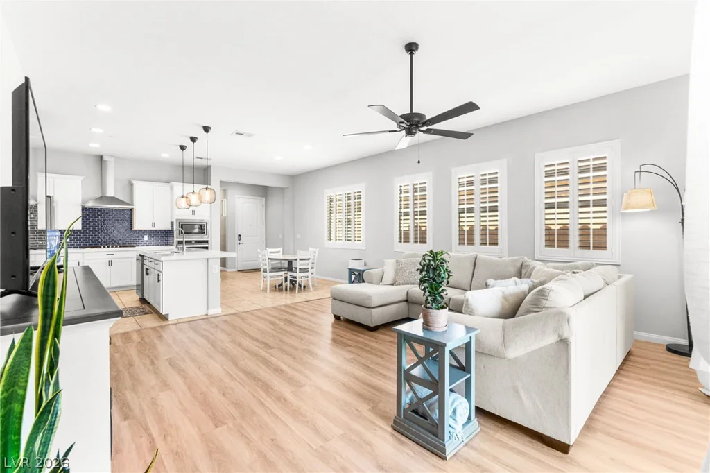 10149 Misty Step, Las Vegas, NV 89166