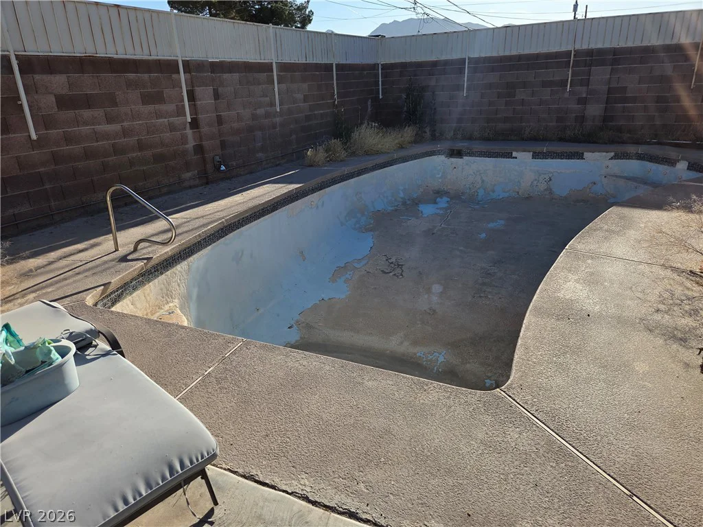 4756 Yuma, Las Vegas, NV 89104