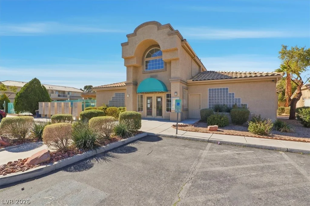 1401 Michael, Las Vegas, NV 89108