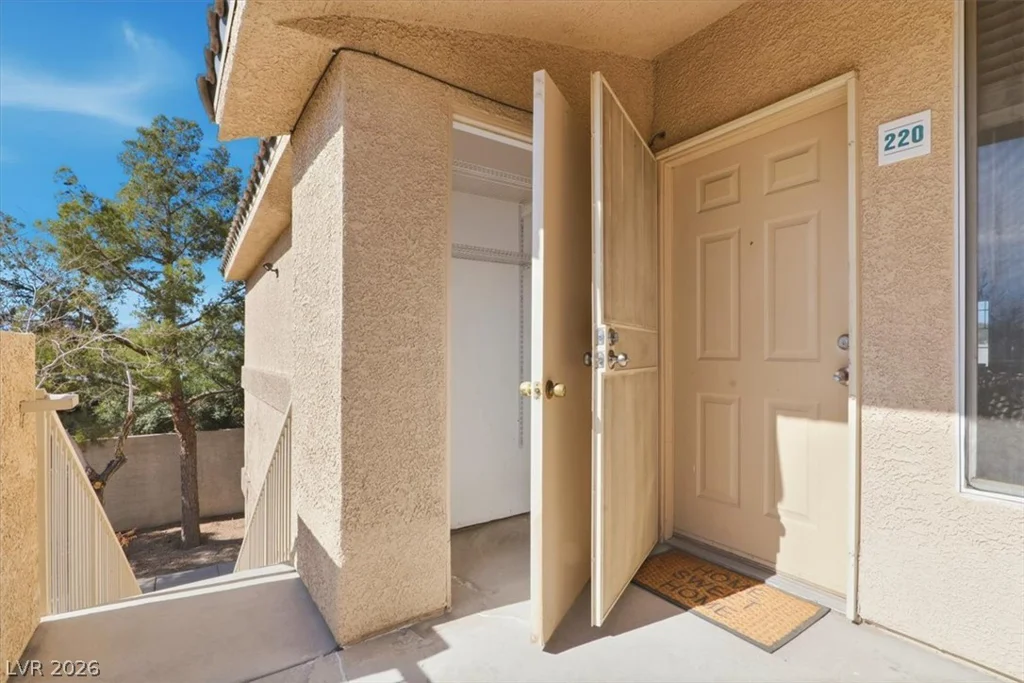 1401 Michael, Las Vegas, NV 89108