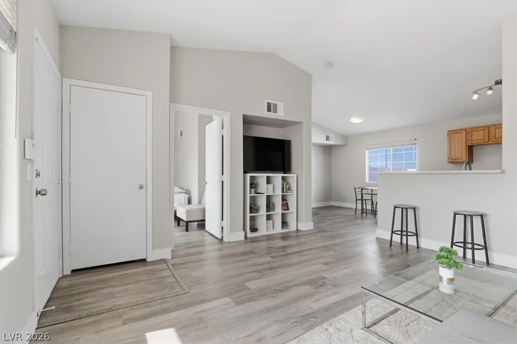 1401 Michael, Las Vegas, NV 89108