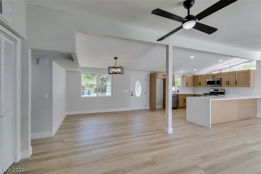700 Mallard, Las Vegas, NV 89107