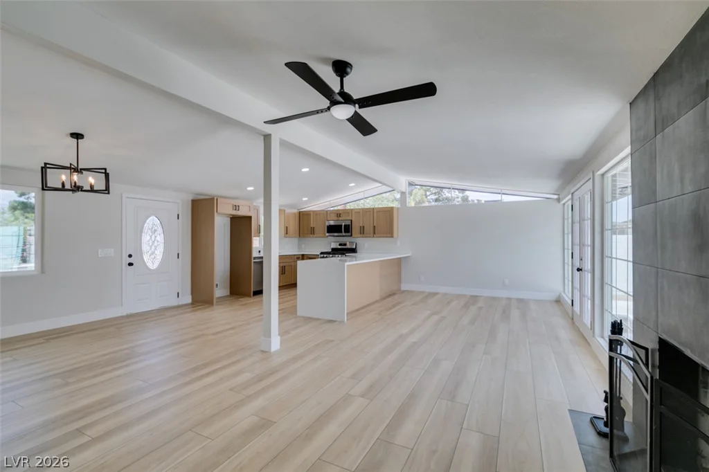 700 Mallard, Las Vegas, NV 89107