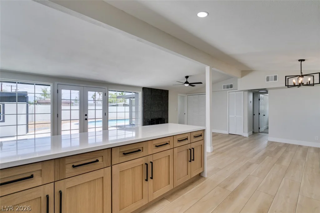 700 Mallard, Las Vegas, NV 89107