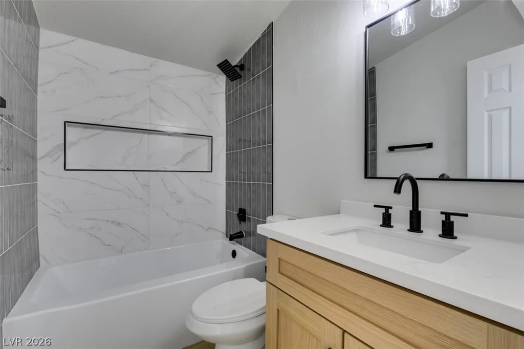 700 Mallard, Las Vegas, NV 89107