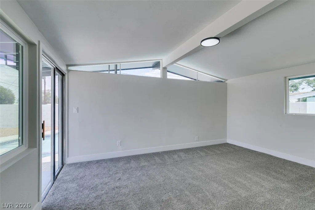700 Mallard, Las Vegas, NV 89107