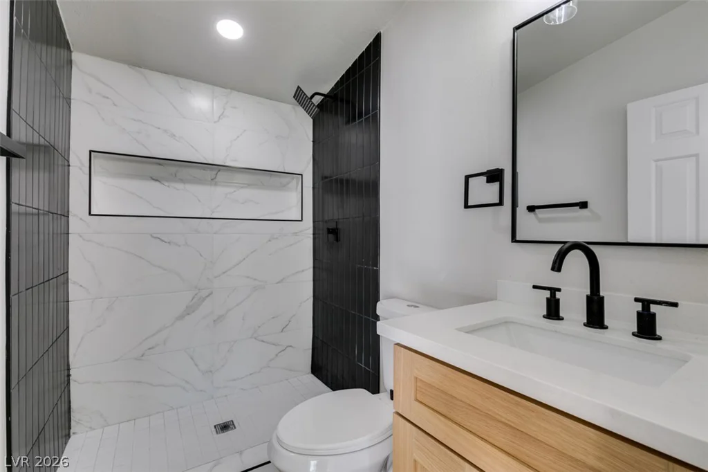 700 Mallard, Las Vegas, NV 89107