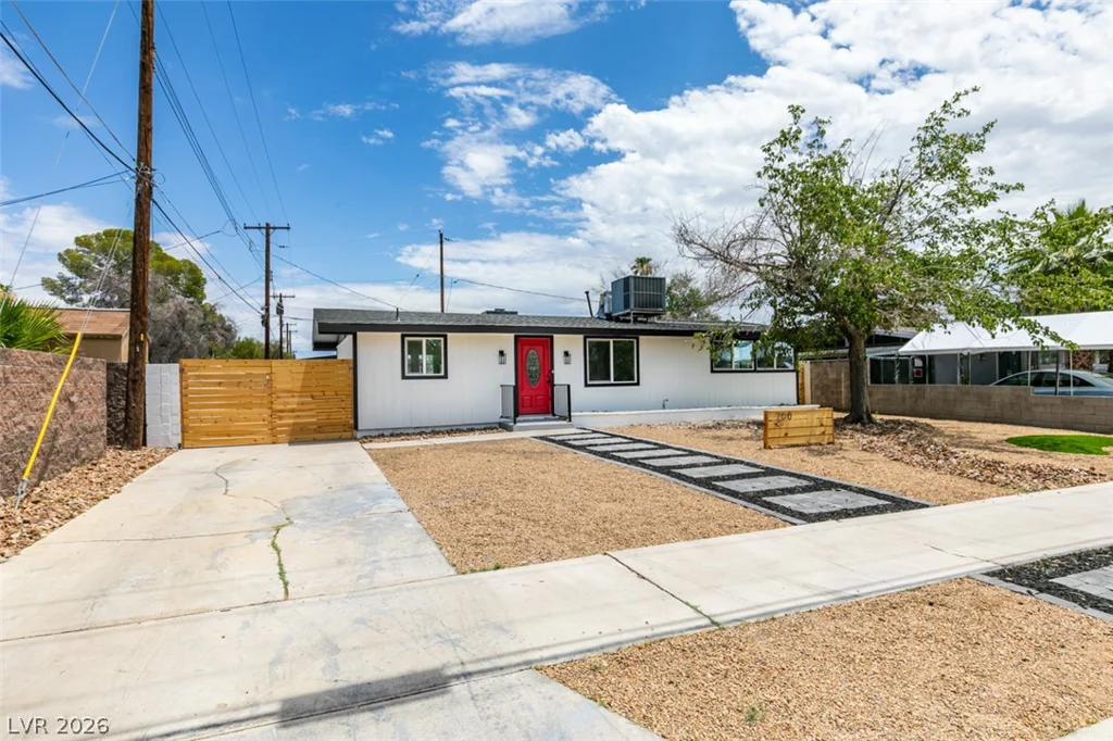 700 Mallard, Las Vegas, NV 89107