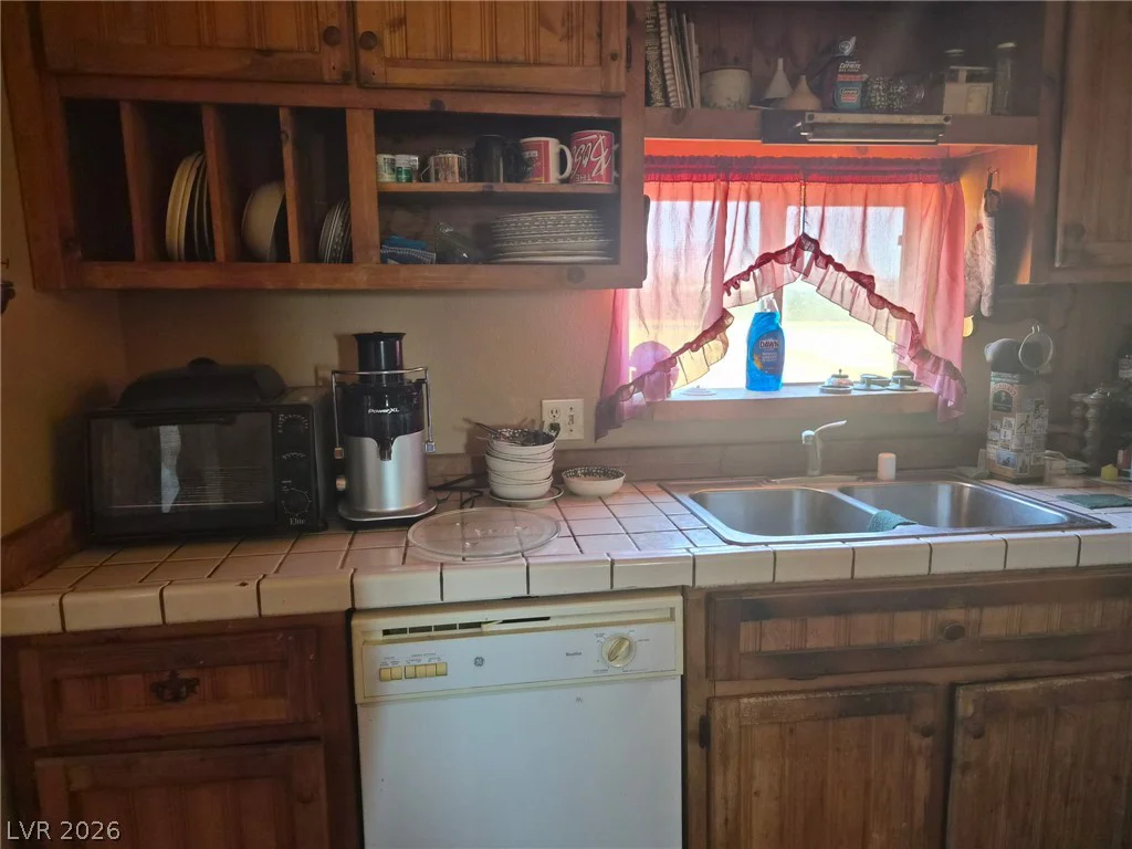 1480 Landmark, Pahrump, NV 89060