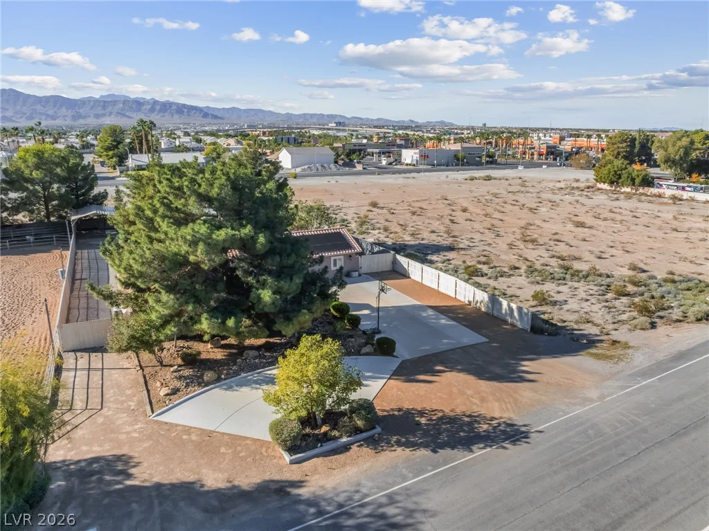 6109 Starlight, Las Vegas, NV 89130