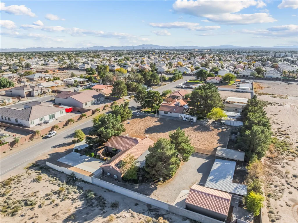 6109 Starlight, Las Vegas, NV 89130