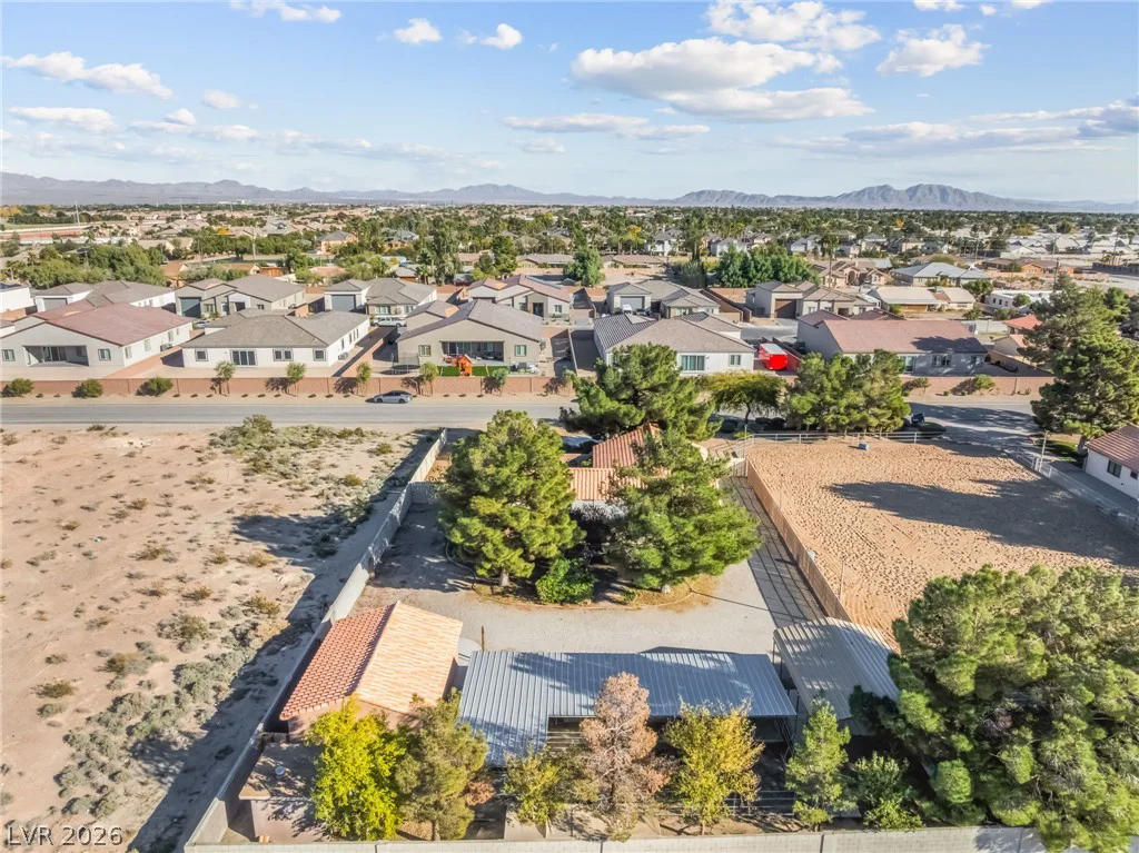 6109 Starlight, Las Vegas, NV 89130