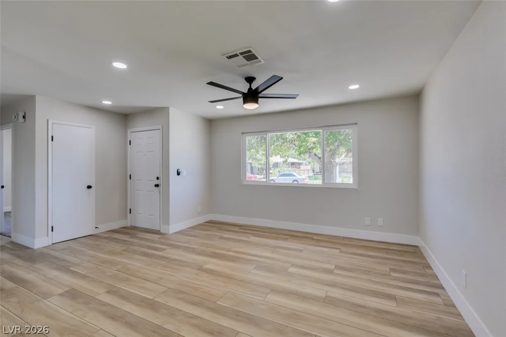 2833 Pisces, Las Vegas, NV 89115