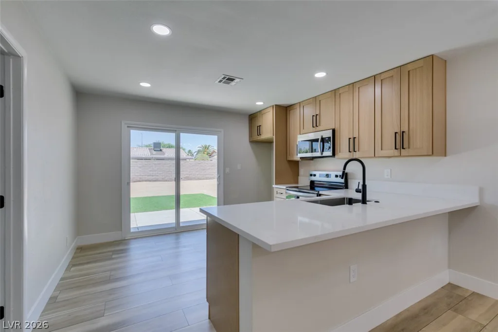 2833 Pisces, Las Vegas, NV 89115