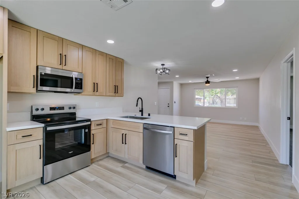 2833 Pisces, Las Vegas, NV 89115