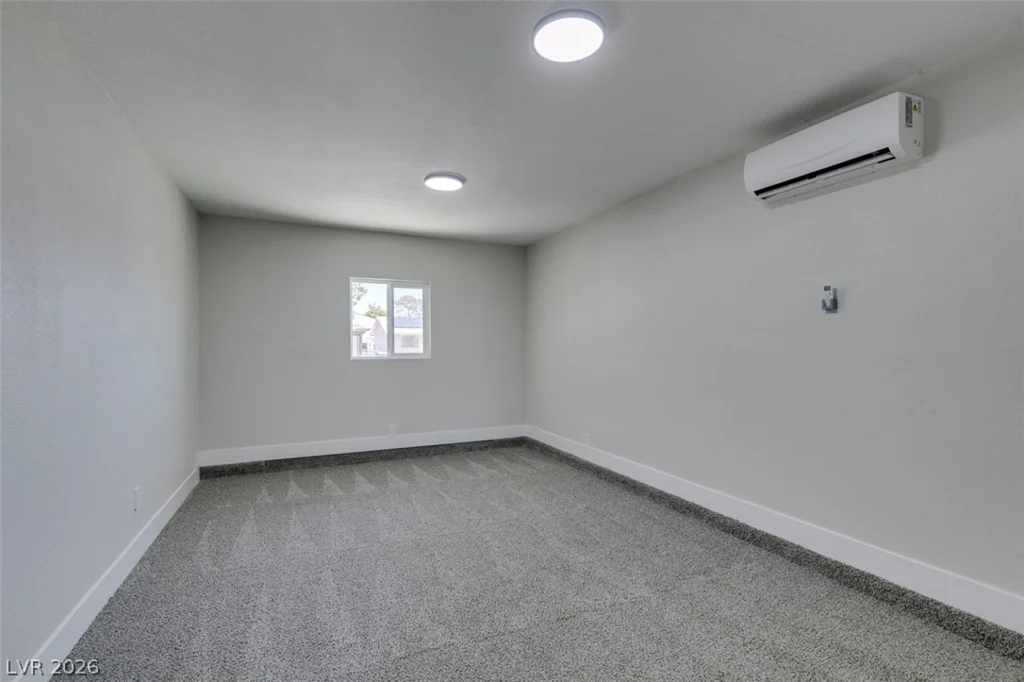 2833 Pisces, Las Vegas, NV 89115