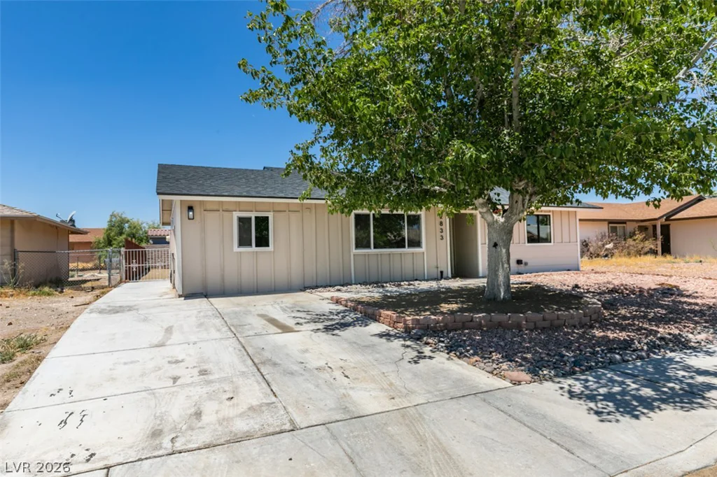 2833 Pisces, Las Vegas, NV 89115