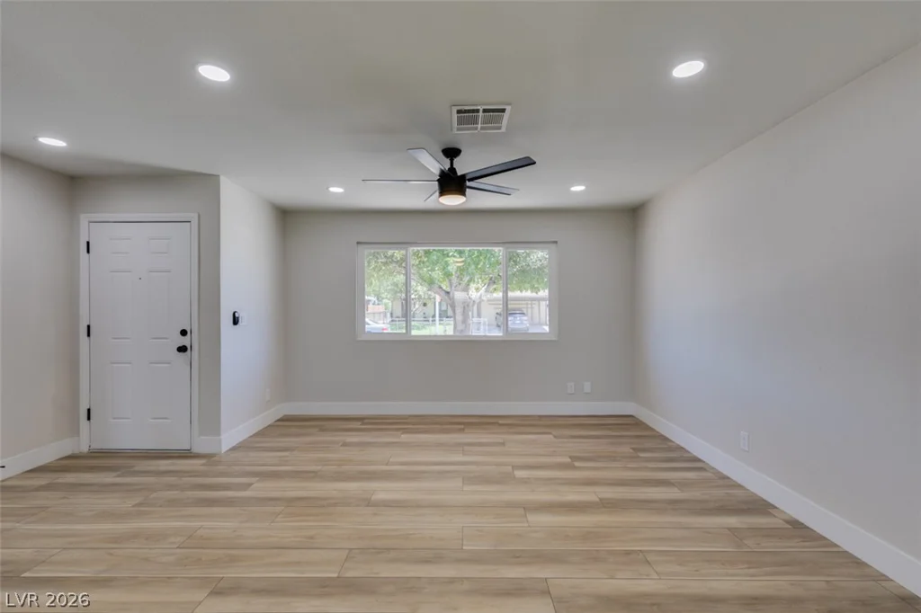 2833 Pisces, Las Vegas, NV 89115