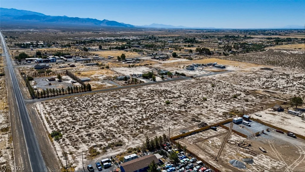 1940 Saddle Horn, Pahrump, NV 89060