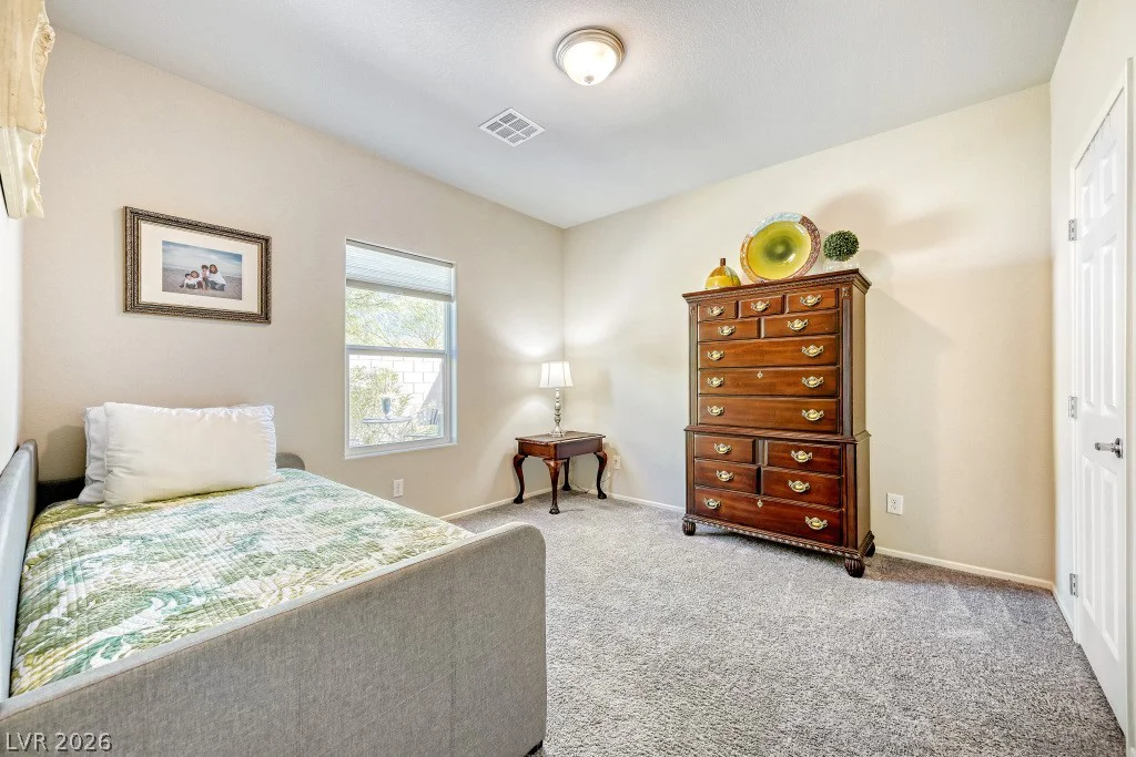 4352 Meadow Glade, North Las Vegas, NV 89084