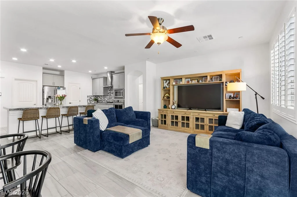 440 Calabria Beach, Henderson, NV 89015
