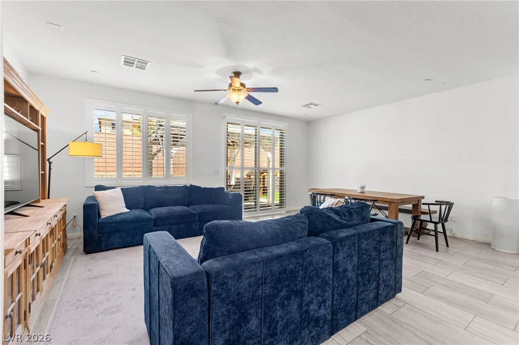 440 Calabria Beach, Henderson, NV 89015