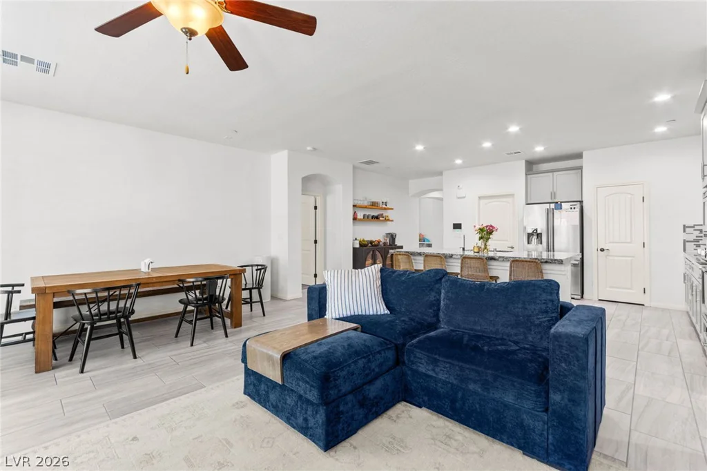 440 Calabria Beach, Henderson, NV 89015